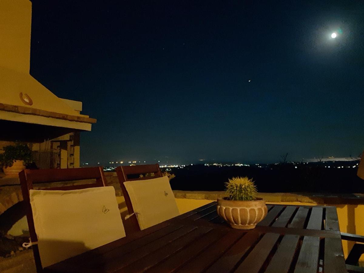 Kontis Apts Apartment Pelekas Bagian luar foto