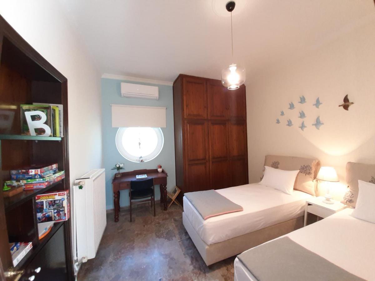 Kontis Apts Apartment Pelekas Bagian luar foto