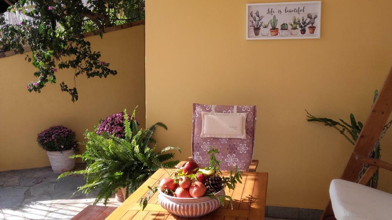 Kontis Apts Apartment Pelekas Bagian luar foto